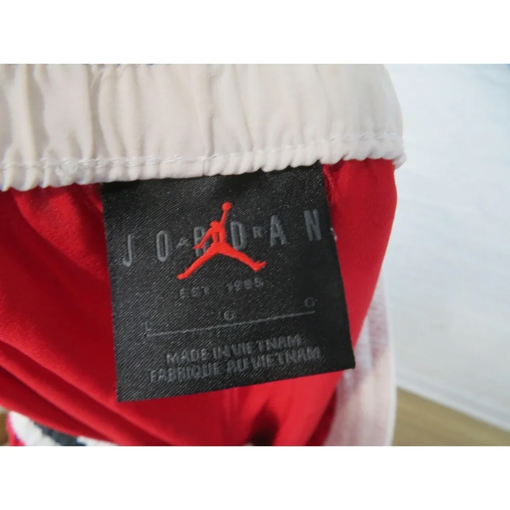 Jordan Basketball Shorts Mens Large Red Dri Fit 7